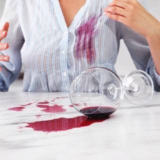 Wijnvlekken verwijderen - Vanish